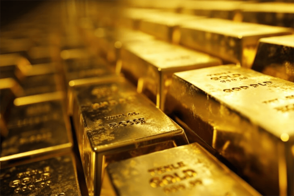 توقعات اسعار اونصة الذهب بالدولار في 25 مايو 2026: هل يرتفع الذهب إلى 5000 دولار للأونصة قريباً؟
