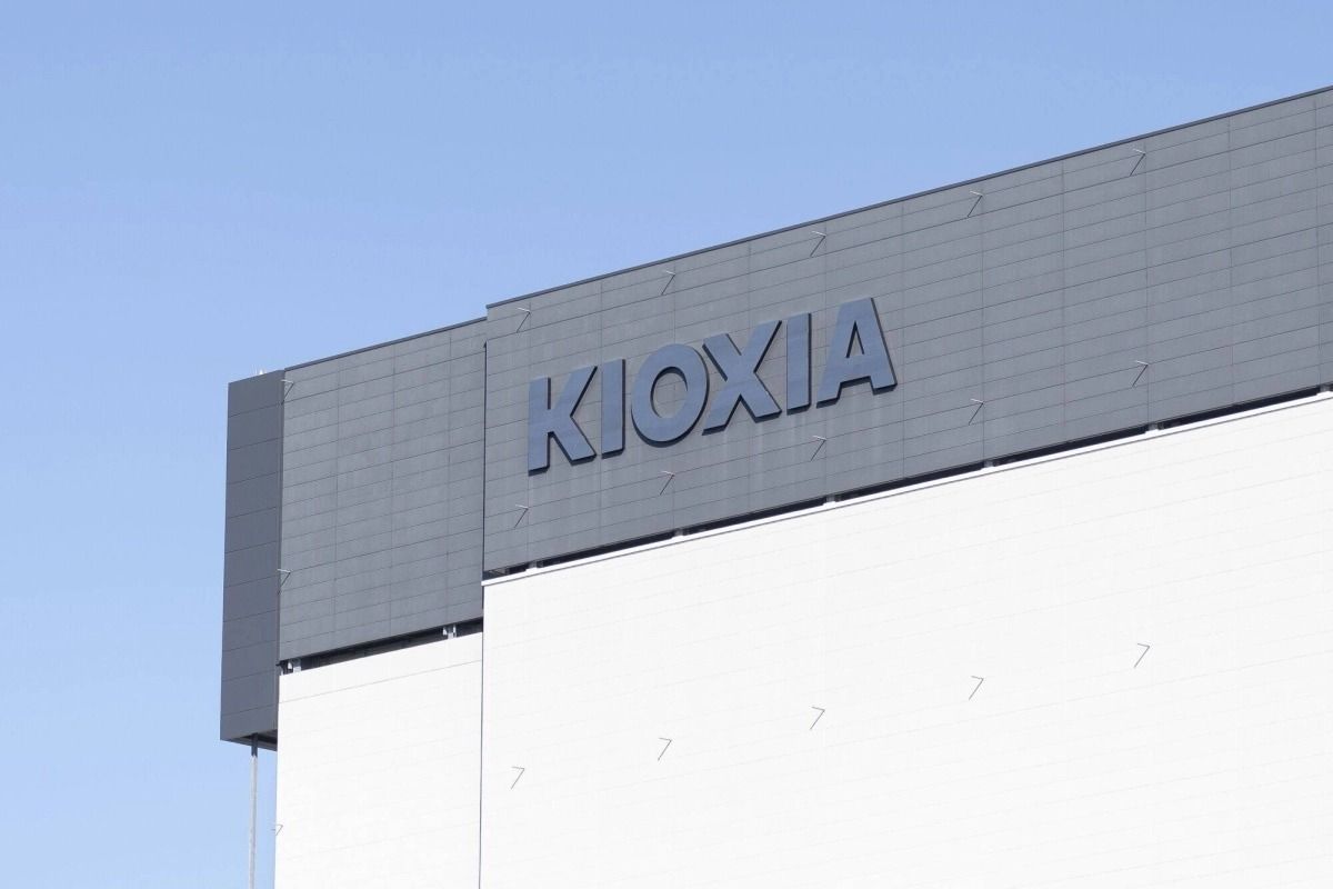 Kioxia Stock Falls 18% Ahead of Earnings: Can Results Halt the Sell-Off?