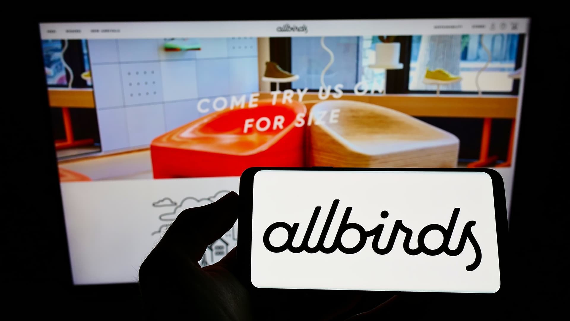 BIRD Stock Is Trading Down After Its 582% Surge: What’s happening with Allbirds Inc?