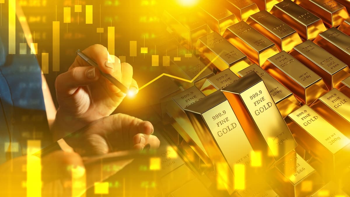 Gold price forecast: XAU/USD sees 5.7% drop, what’s next for gold prices?