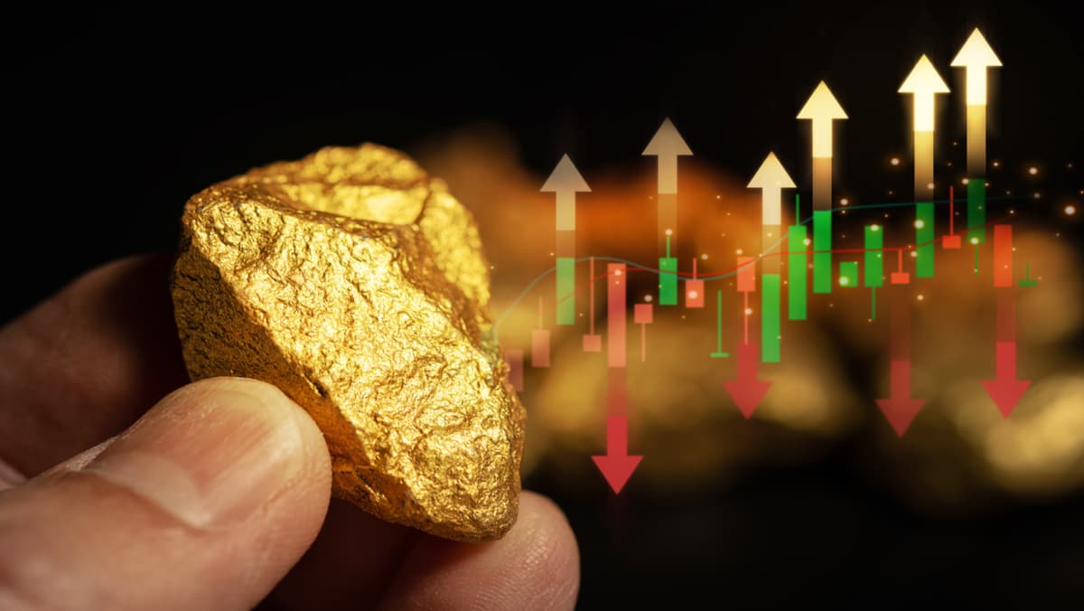 Gold Price Today, May 26: XAU/USD Holds Near $4,540 as Markets Weigh Fed Signals