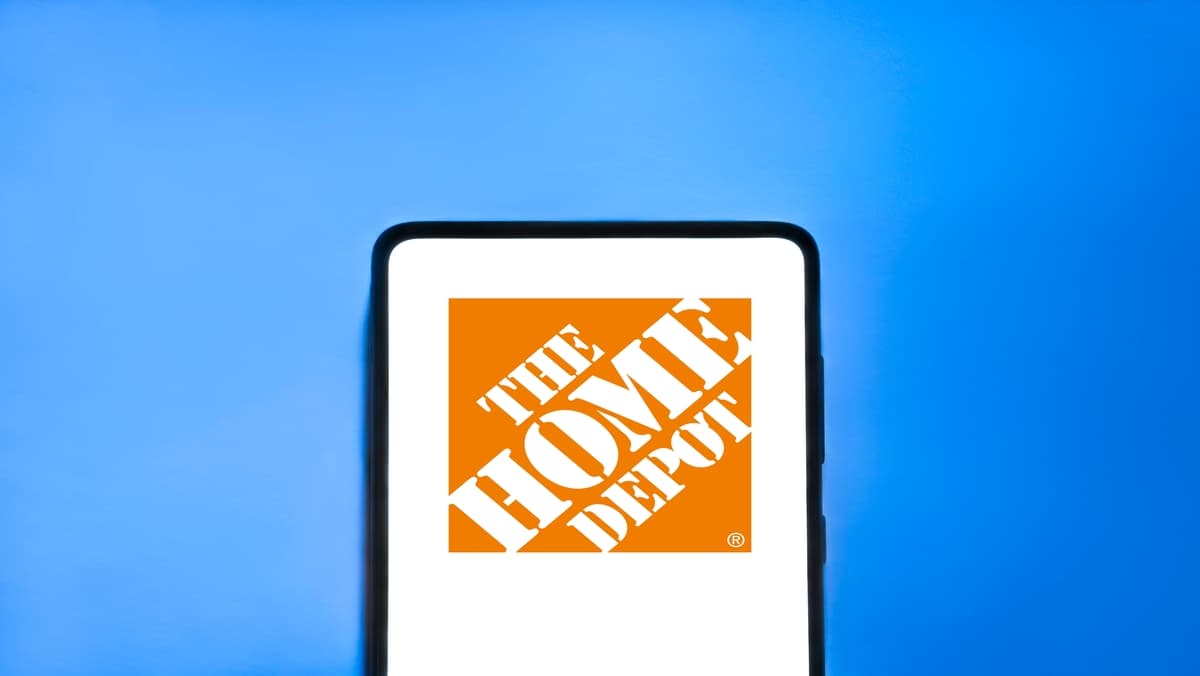 3 stocks with growth potential: AMD stock, ASTE stock, HD stock 