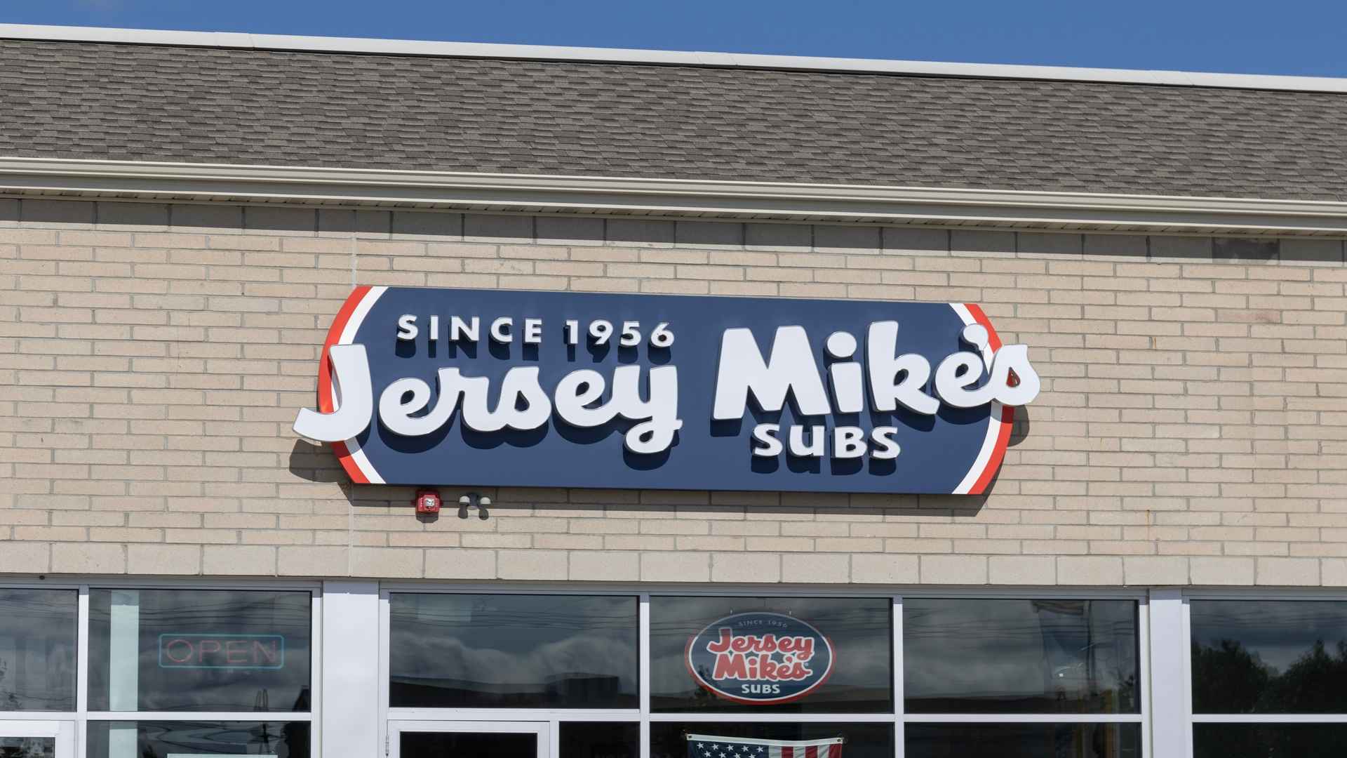 jesery-mikes.jpg