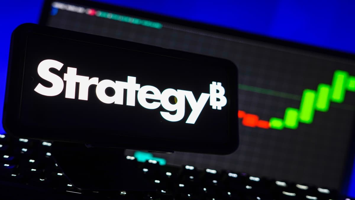 MicroStrategy stock analysis: MSTR dropped 7% today, what’s next?