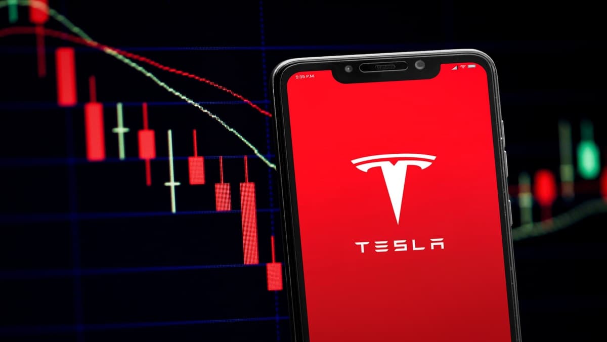 Trending stocks today analysis: TSLA Stock, NVDA Stock, AMD Stock, AAPL